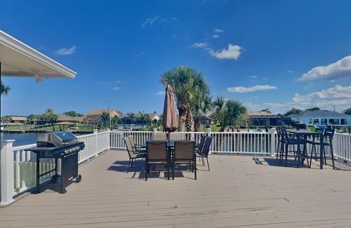 Palm Harbor House | Dolphin View Oasis