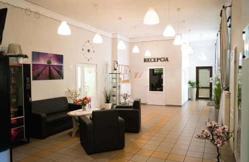Szczytna Resort | Dom Wczasowy KAMELA