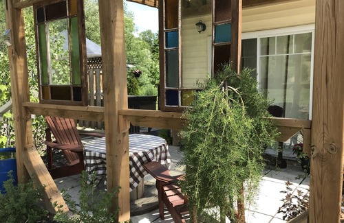 Mauricie Apartment | Domaine de la Baie - Suites and room - Romeo and Juliet Suite