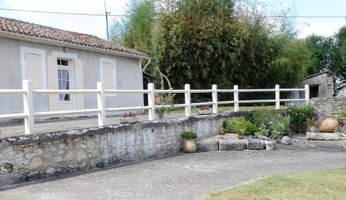 Casteljaloux House | Domaine de Laroque Lou Maïsouet