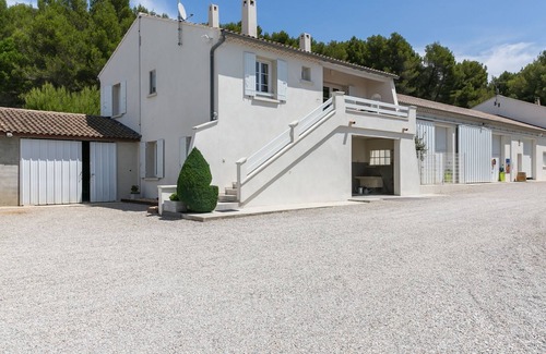 Visan Apartment | Domaine de Majobert by Interhome