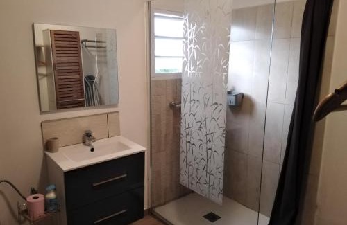 Sainte-Suzanne Apartment | Domaine Decotte bungalow