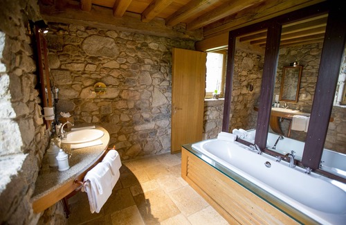Massignac Hotel | Domaine des Etangs, Auberge Collection