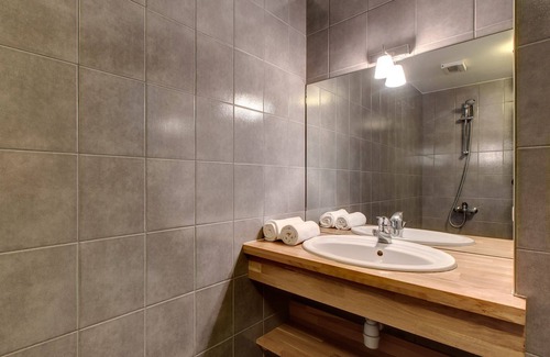 Epiniac Hotel | Domaine Des Ormes