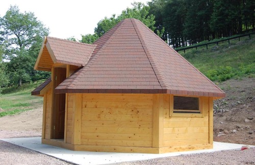 Saint-Sernin-du-Bois House | Domaine Du Bas De Chene