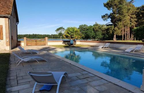 Lassay-sur-Croisne House | Domaine du Rothay