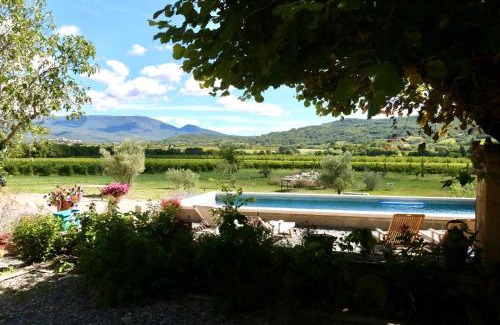 Saint-Saturnin-les-Apt House | Domaine Saint Jean