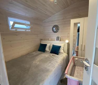 Mielno Ski Chalet | Domek u Roberta przy plaży