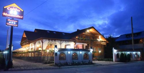 Scheia House | Domeniul Haiducilor Bucovina