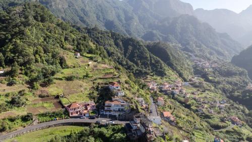 Sao Vicente House | Domingos House - Valley View