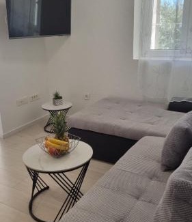 Mejasi Apartment | Dominos Apartment