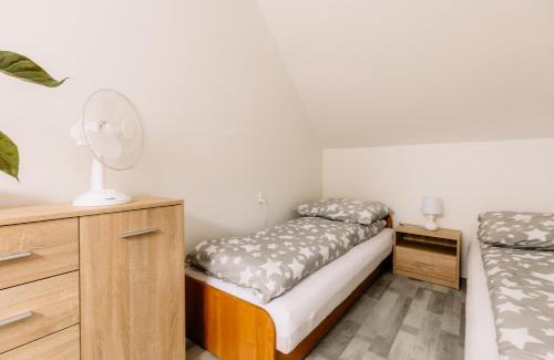 Sasino House | Domki Sasino - nowe, komfortowe, całoroczne domki nad morzem "Ranczo Sasino"