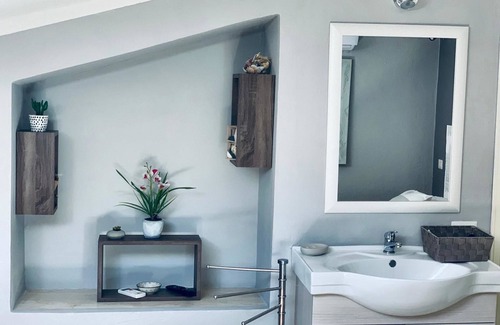 Olbia City Centre House | Domus Regia