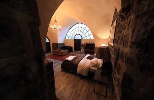 Tiberias Old City House | Dona Castle