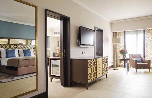 Vale do Lobo Hotel | Dona Filipa Hotel