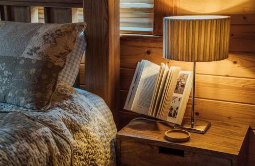 Newcastle Ski Chalet | Donard Shadow Lodge