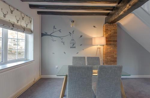 Castle Donington Apartment | Donington Cottage Apt 8