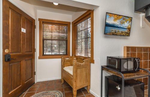 Truckee Bed & Breakfast | Donner Lake Inn