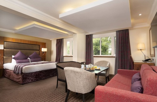 Dunton Green Hotel | Donnington Manor Hotel