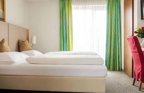 Sankt Georgen im Attergau House | Doppelzimmer 2 - Attergauhof Hotel Familie Söllinger