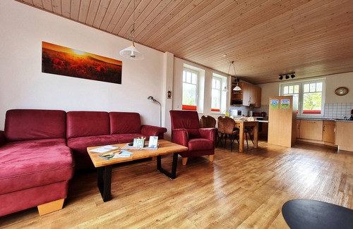 Presen House | Doppelhaushälfte Klatschmohn