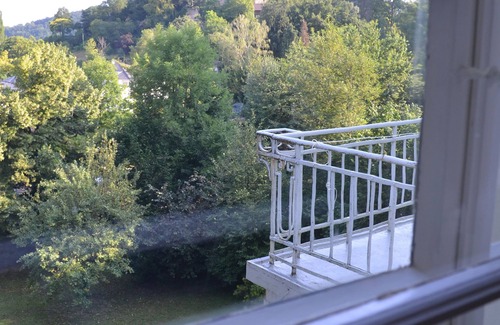 Badenweiler Apartment | Doppelzimmer "blaues Zimmer" mit Dusche/wc und Balkon