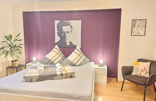 Zahringen House | Doppelzimmer 1 I geteiltes Bad & Küche I mit dem Zug nur 4 min bis zum Hauptbahnhof