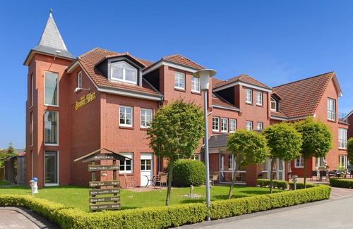 Esens House | Doppelzimmer im Obergeschoss Kategorie I - Doppelzimmer im Obergeschoss im Hotel Benser Watt