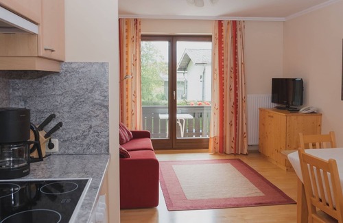 Attersee Apartment | Doppelzimmer Mansarde - Hotel Hemetsberger