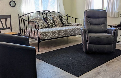 Gold Beach Cottage | Dorothy's place