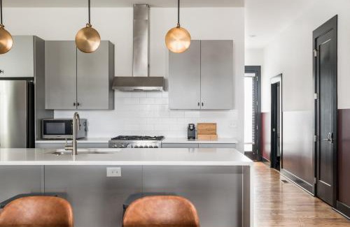 Buena Vista Apartment | Dottie Loretta Lambert by AvantStay 3 Unit Buyout w 12BR in Heart of Nashville