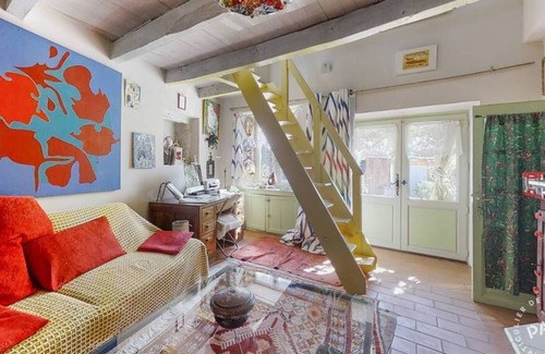 Puyjourdes Ski Chalet | Double bedroom with shower room and WC B&B