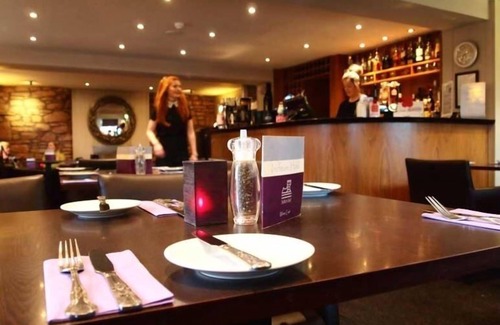 Inchture Hotel | Double Ensuite at Inchture Hotel