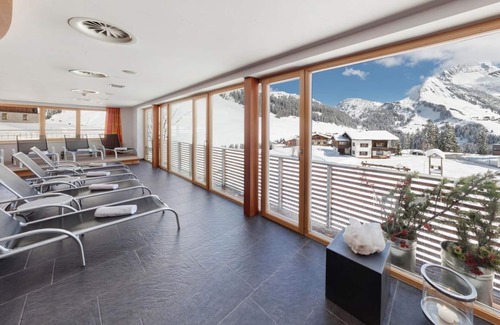Warth House | Double room Anemone BB LS - Hotel Walserberg