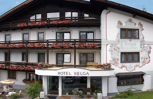 Seefeld in Tirol House | Double room Comfort A - breakfast short stay - Hotel Helga