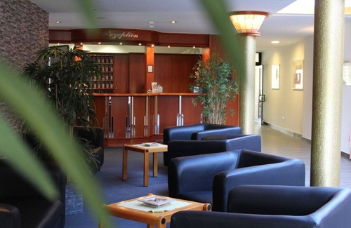 Leer House | Double room First-Class - Hotel Ostfriesen-Hof - 14003