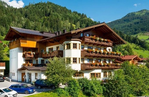 Grossarl House | Double room L short - Hotel Dorfer
