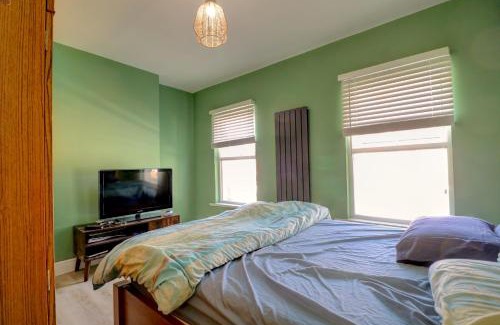 Newham House | Double Room Plaistow E13