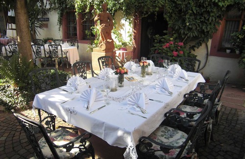 Michelstadt Hotel | Double Room, Room 3 - Hotel-Restaurant Drei Hasen