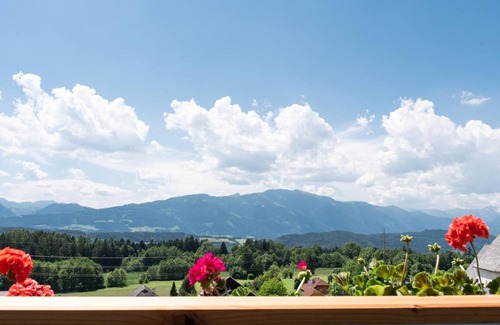 Millstatt Apartment | Double room, shower, WC, balcony - Hotel Restaurant Matzelsdorferhof