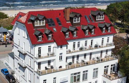 Ahlbeck Villa | Double room sunny side balcony - Strandhotel Ostende