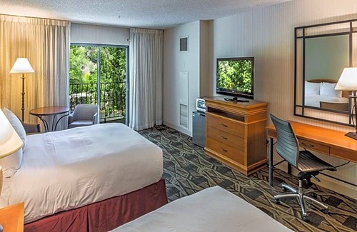 Historic Downtown Durango Hotel | DoubleTree by Hilton Durango