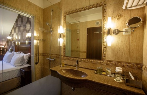 Sighisoara Hotel | DoubleTree by Hilton Hotel Sighisoara - Cavaler