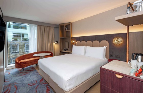 Tower Hill Hotel | DoubleTree by Hilton Hotel London -Tower of London