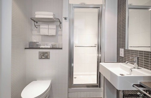 Tower Hill Hotel | DoubleTree by Hilton Hotel London -Tower of London