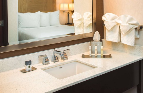 Olympia Hotel | DoubleTree by Hilton Olympia Downtown Capitol District