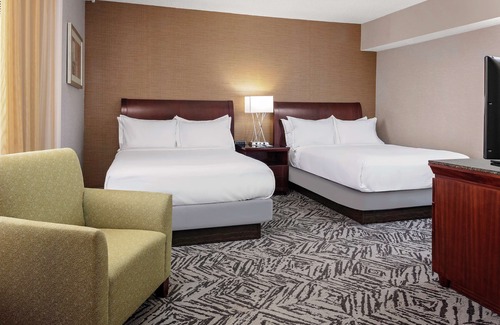 Downtown Northeast Hotel | DoubleTree by Hilton Omaha Downtown