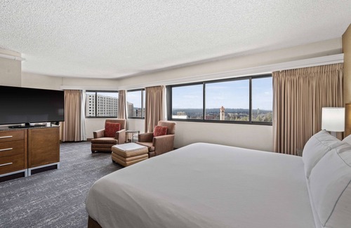 Riverside Hotel | DoubleTree by Hilton Spokane City Center