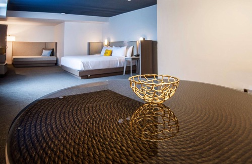 Downtown St. John's Hotel | DoubleTree by Hilton St. John's Harbourview