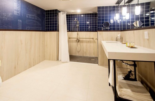 Downtown St. John's Hotel | DoubleTree by Hilton St. John's Harbourview